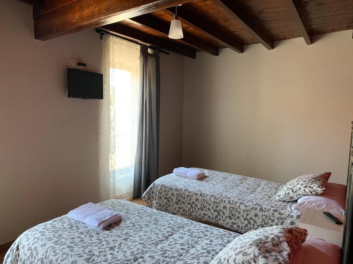 Hostal Ponte Olveira Mazaricos
