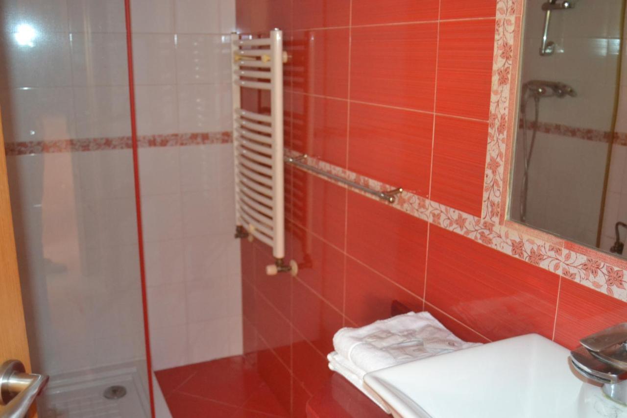 La Ribera Hotel