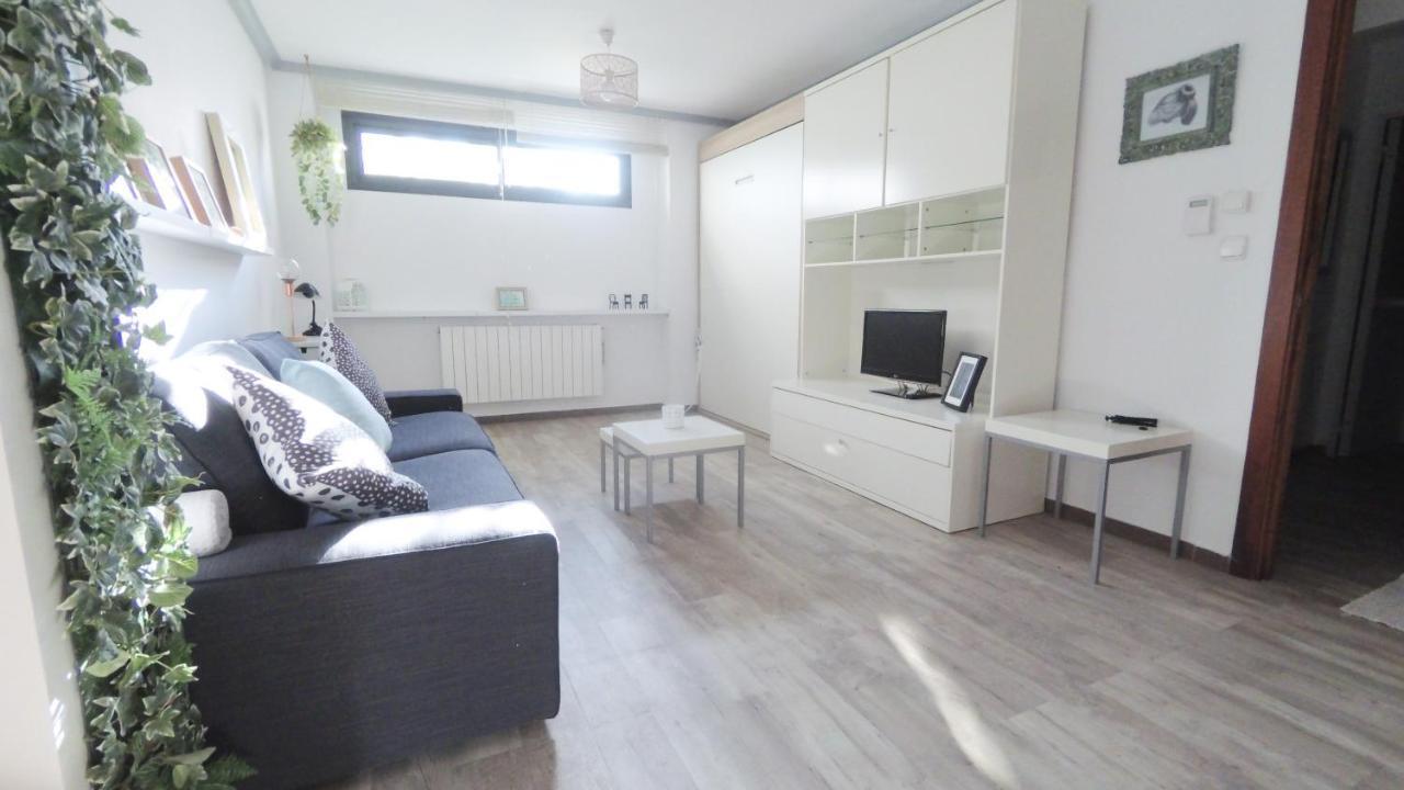 Apartamento Blanco Esquí Y Alhambra. Garaje Privado *