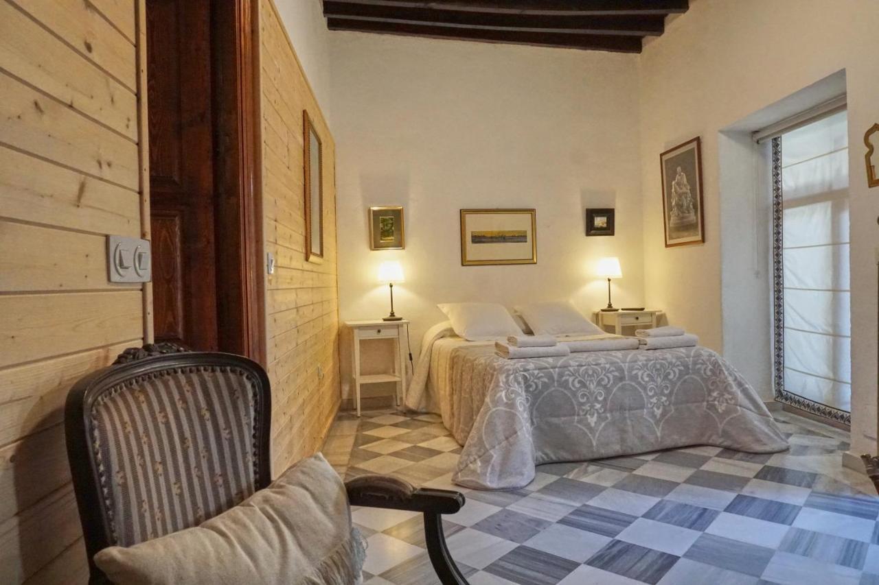 Casa De La Escultora Casa rural Guadix