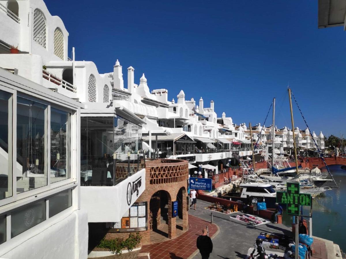 Puerto Marina