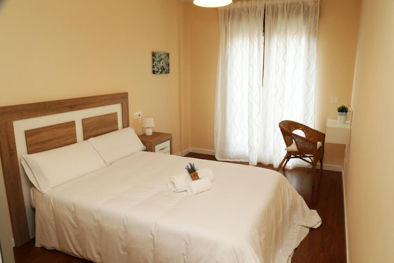 Apartamento Turistico Puente P4 Bajo C *