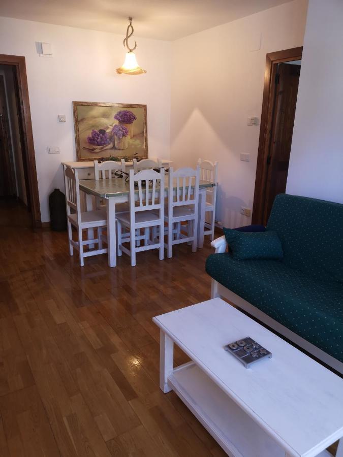 Apartment Residencial Valle De *