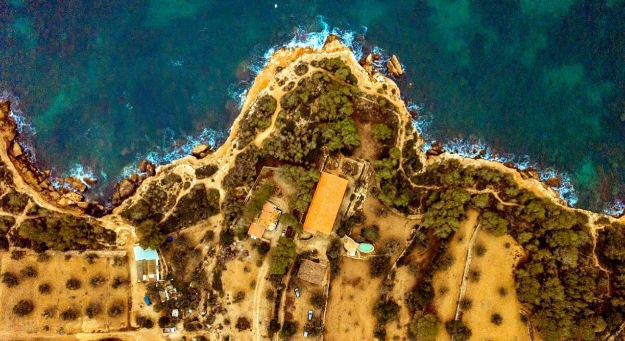 Lacasadelmarametlla Villa *