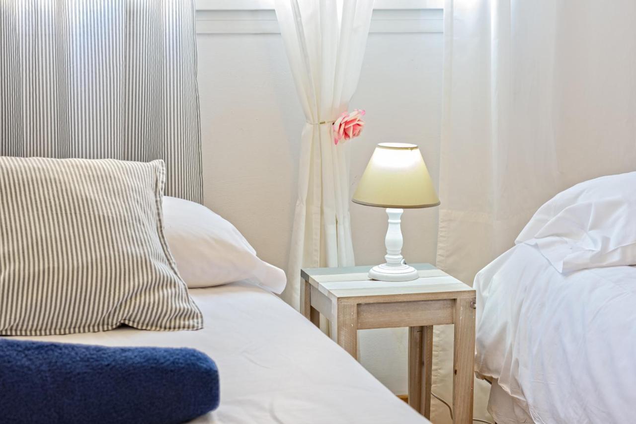 Apartamento Apartamento&piscina Cerca De Barcelona *