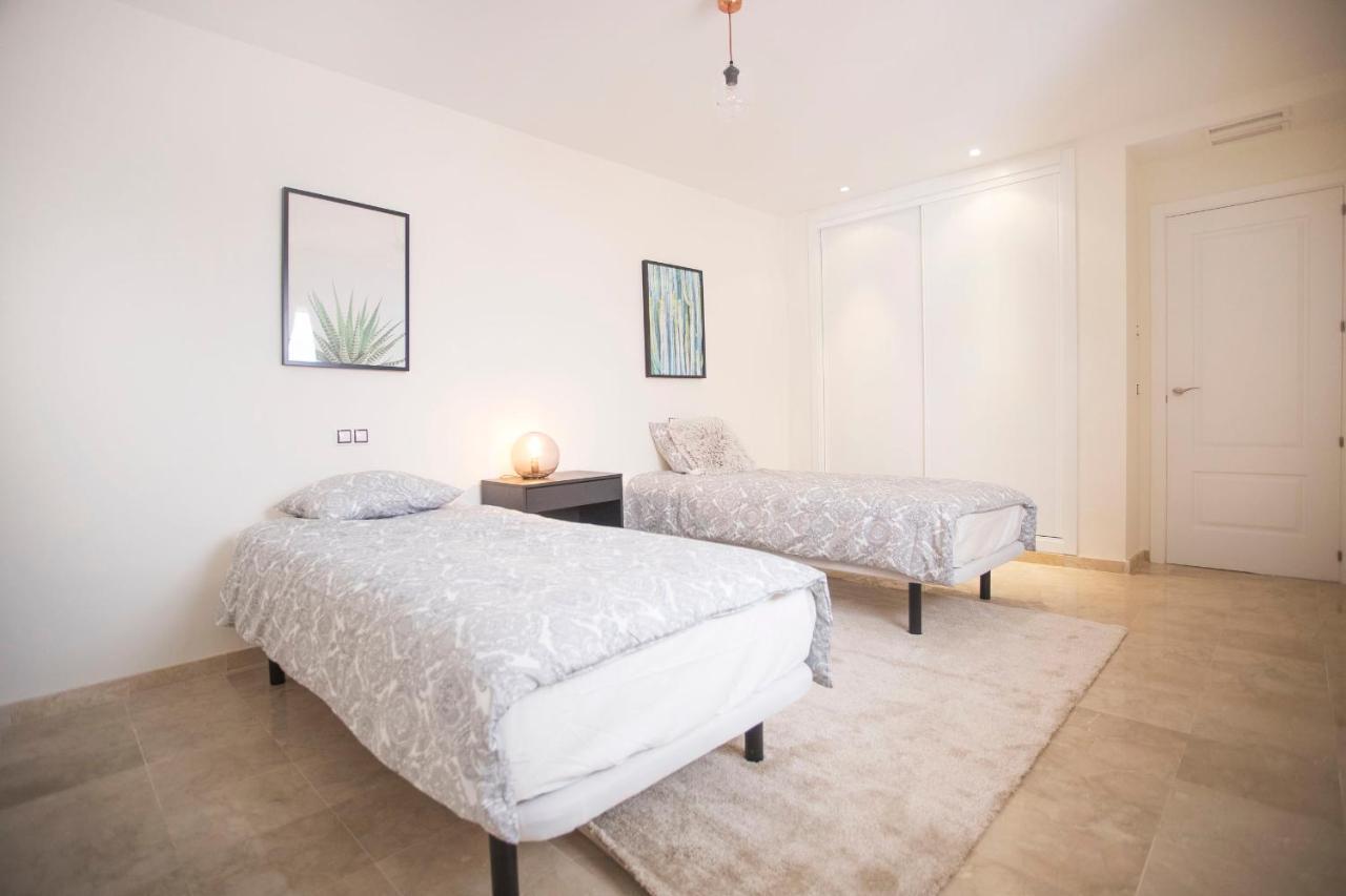 Aloha Royal, Calle Auriga, 29660 Marbella, Malaga, Spain Marbella