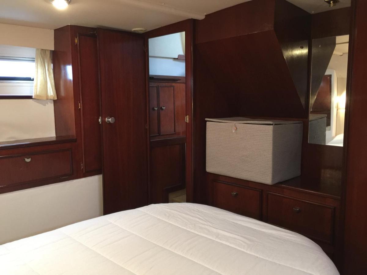 Hotel en barco Singular En Baiona