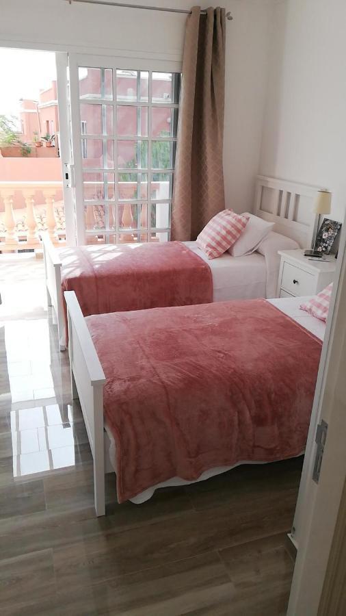 Gustamar 11 Apartamento *