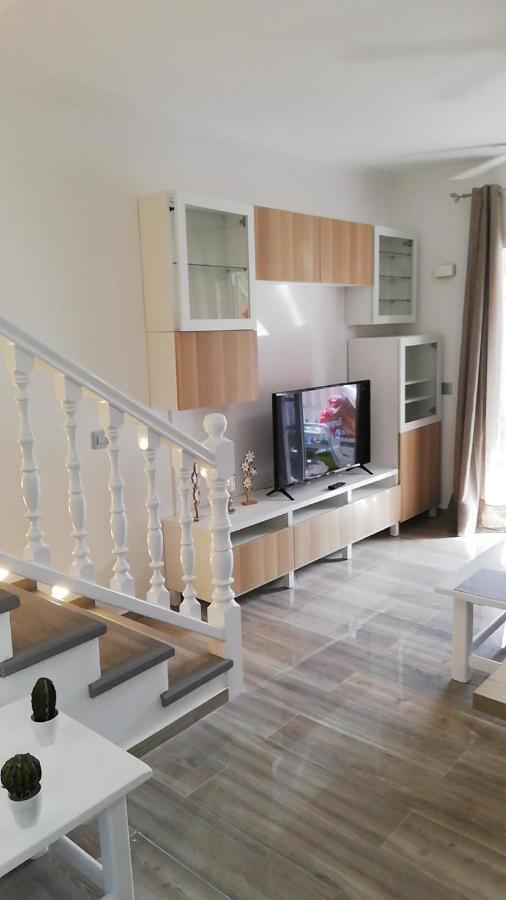 Gustamar 11 Apartamento *
