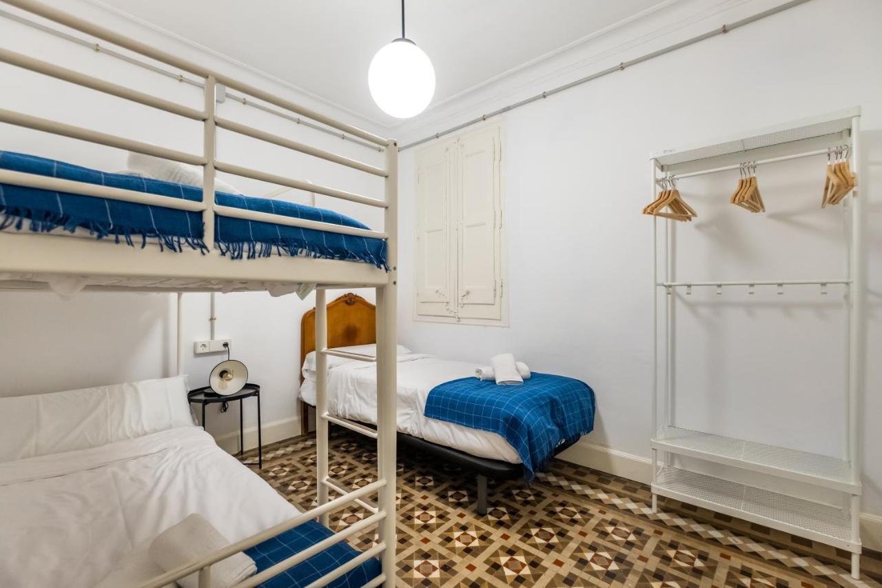Apartment B42 - Modernist For Large Groups In Eixample Barcelona