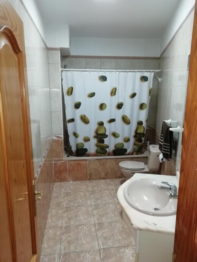 Three Bedroom Ii Near Santa Cruz Apartamento