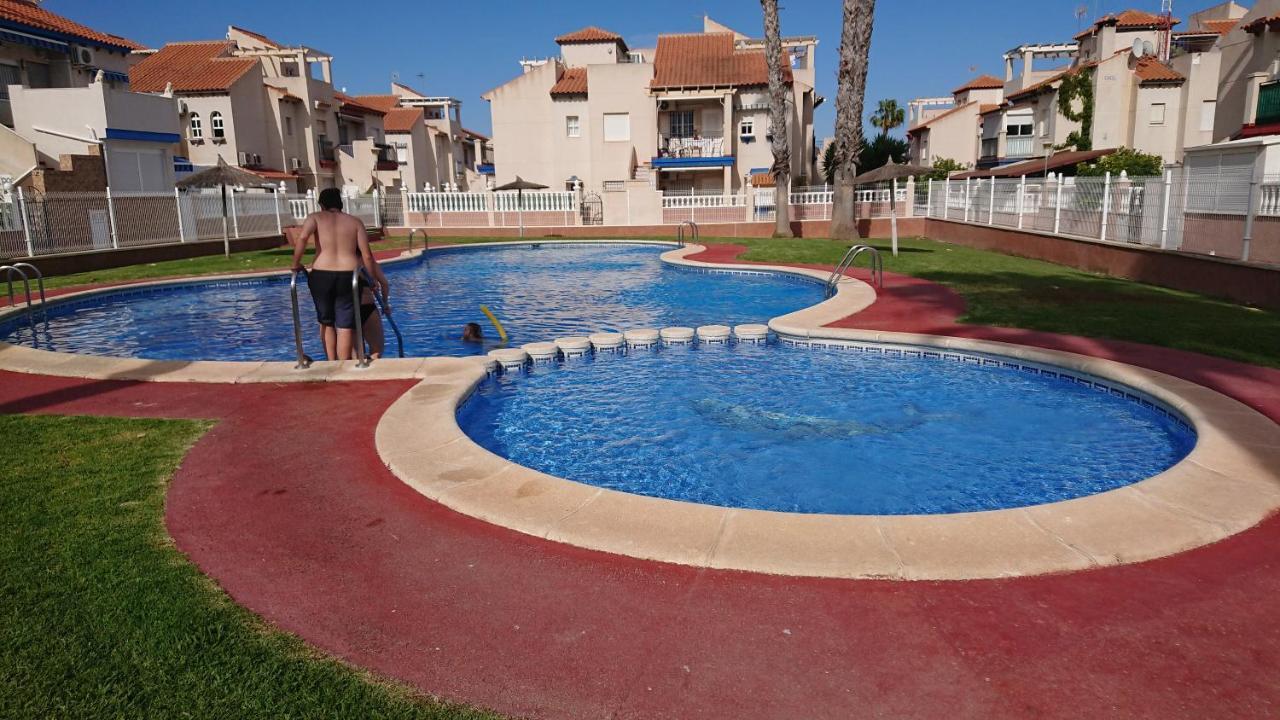 Sena Playa Flamenca Apartment *
