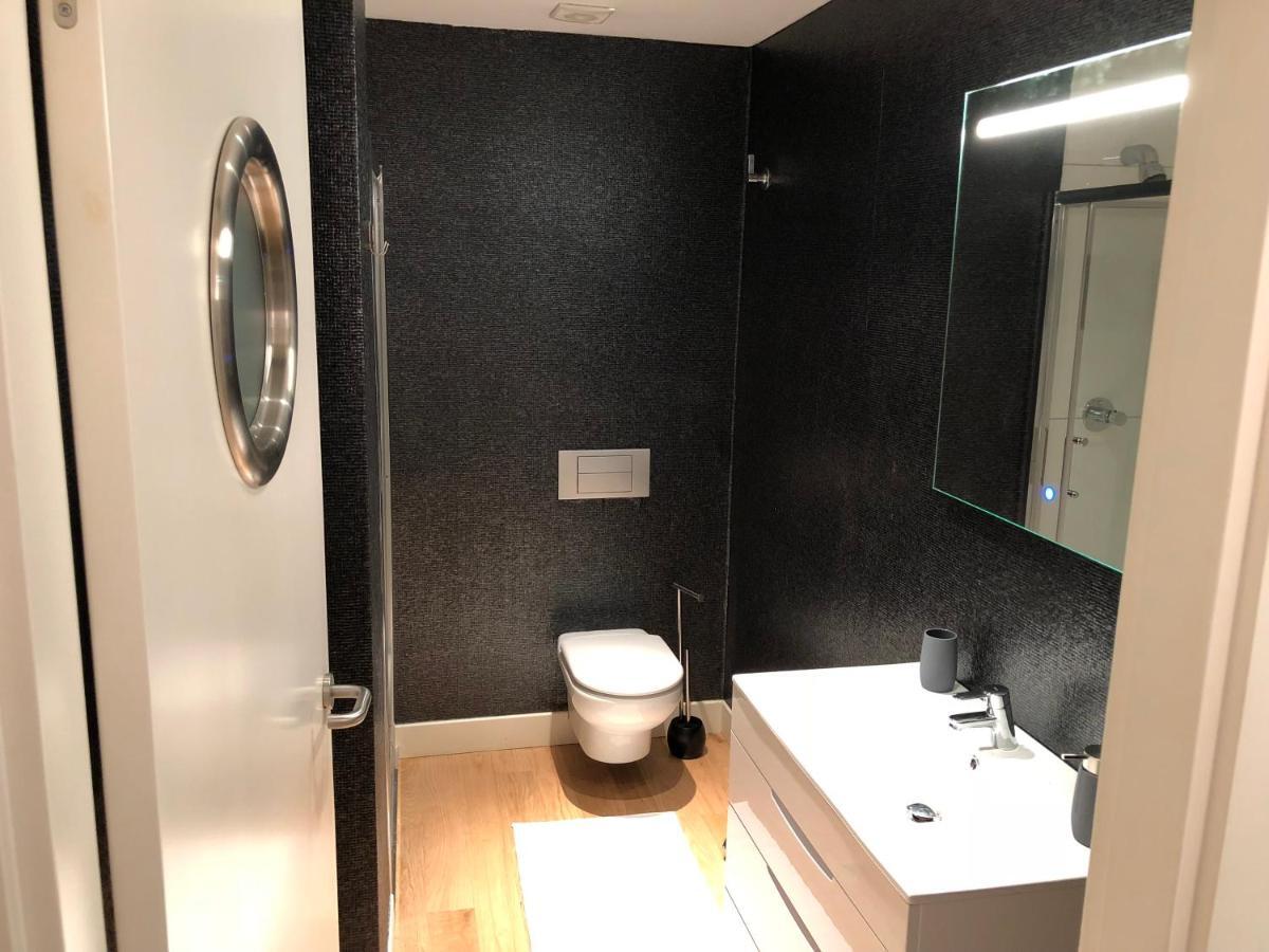 Loft En Junto Al Puente Colgante, Bilbao. *