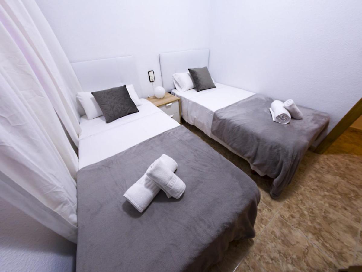 Experience Playa Naufragos Apartment *