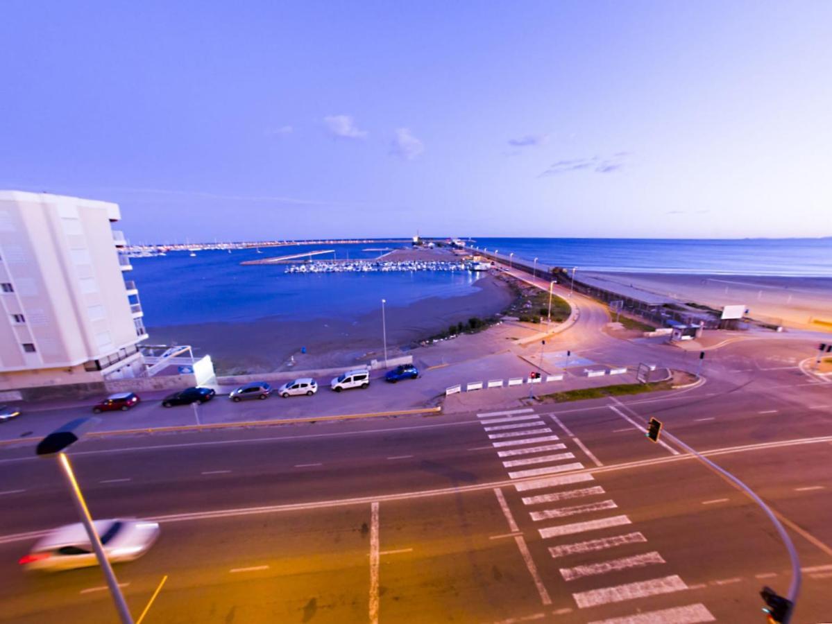 Experience Playa Naufragos Apartment Torrevieja
