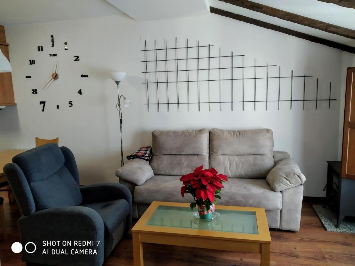 Apartamento ático19 *