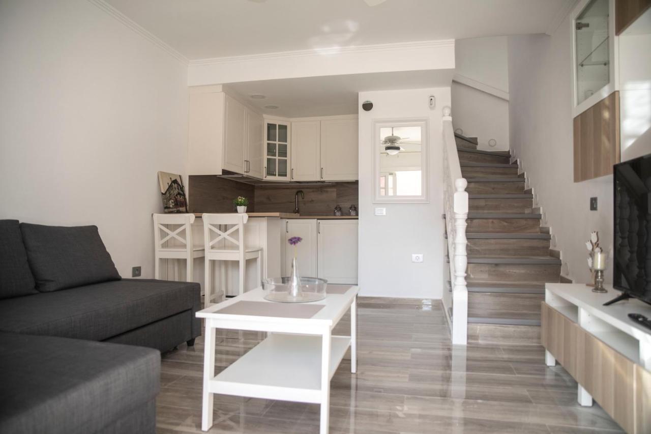 Apartamento Gustamar 11