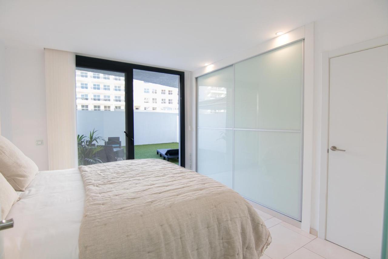 Apartment Luxury Apartment, Parking, Terrace, Pool. *