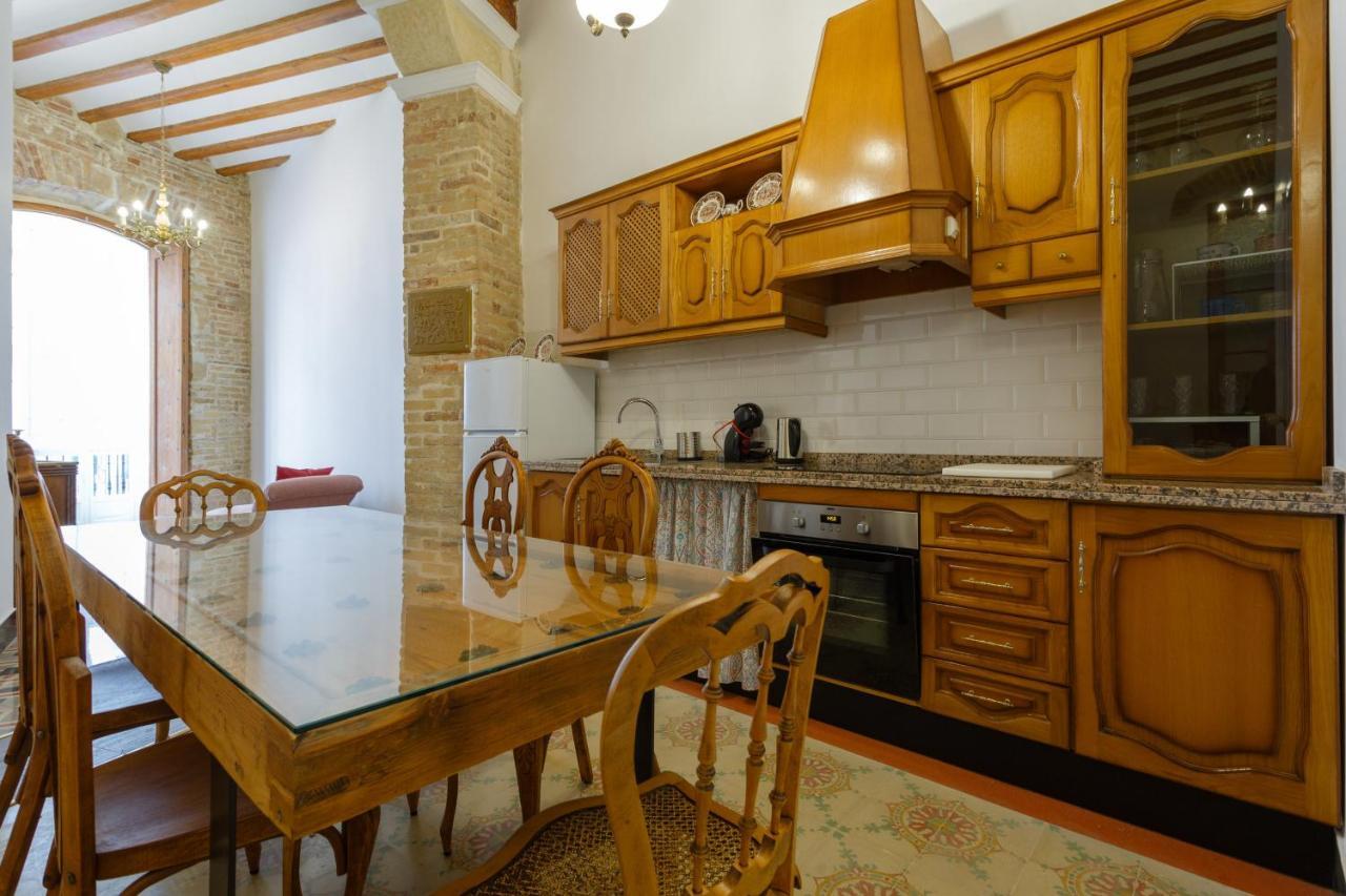 Casa Del Coleccionista By Cadiz4rentals *