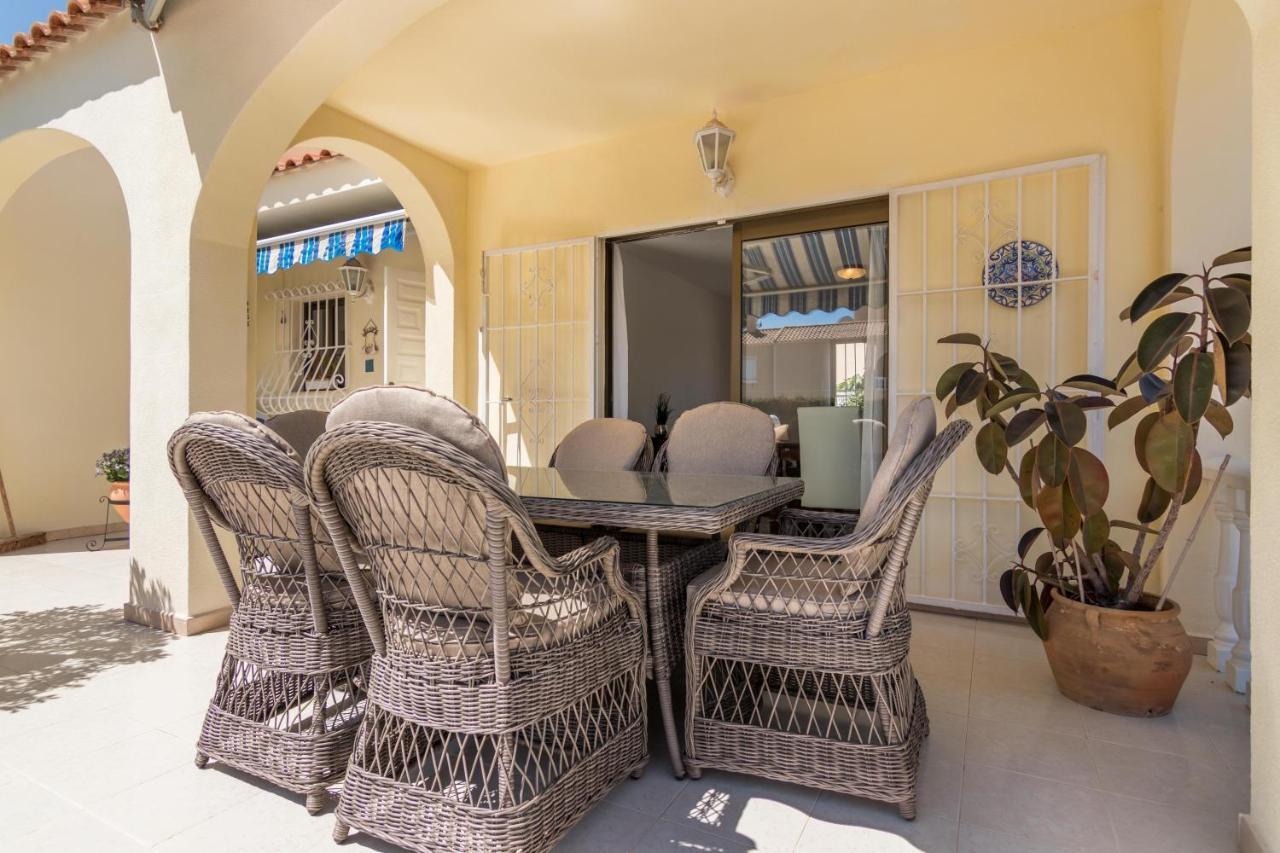Charming One-floor With Private Pool In Balcones