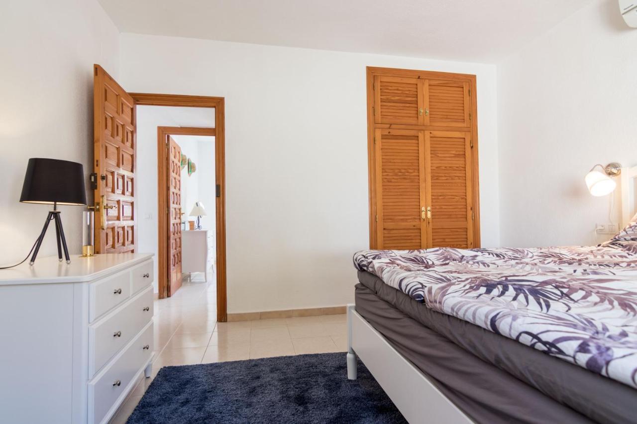 Charming One-floor With Private Pool In Balcones