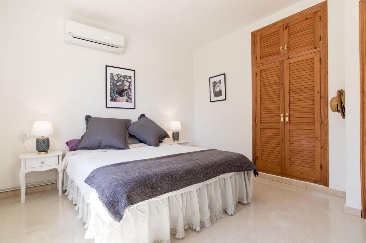 Charming One-floor With Private Pool In Balcones *