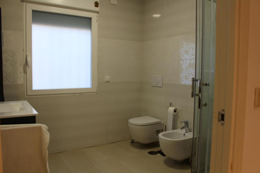 Casa De Sol, Piscina Y Jacuzzi En De Madrid