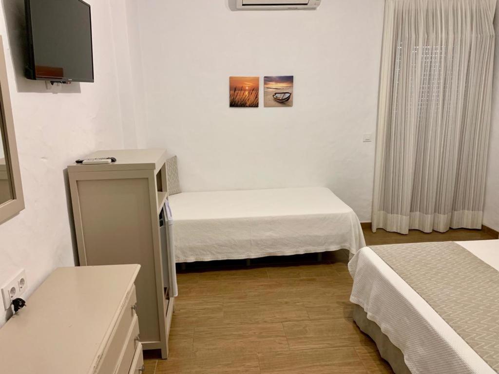 Almadrabeta Hotel