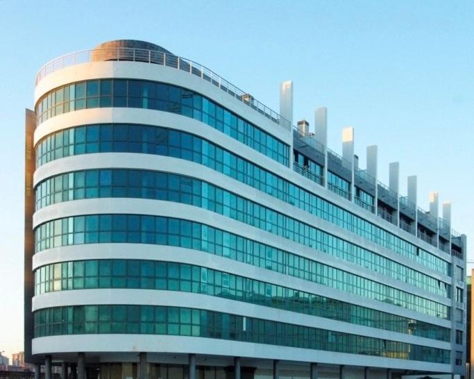 Apartamento Primera Línea Playa+parking Gratis *