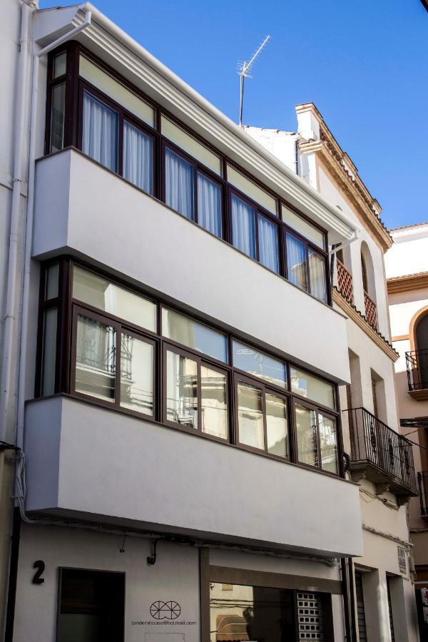 Tandem House Apartment