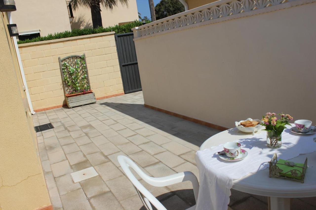 163 Fenix 1 Holiday home *