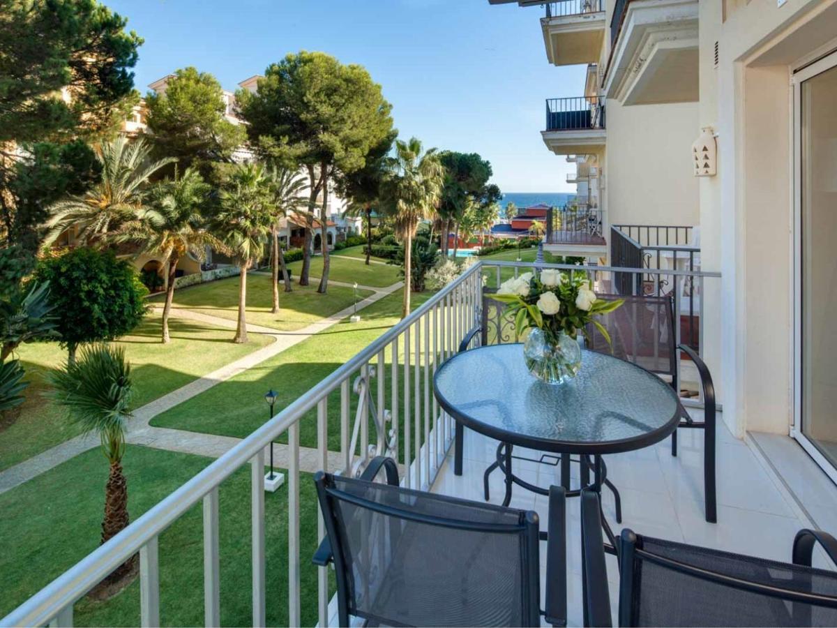 Apartment Modern 1 Bedroom Apartment, With Sea Views, In Andalucia Del Mar - Puerto Banus *