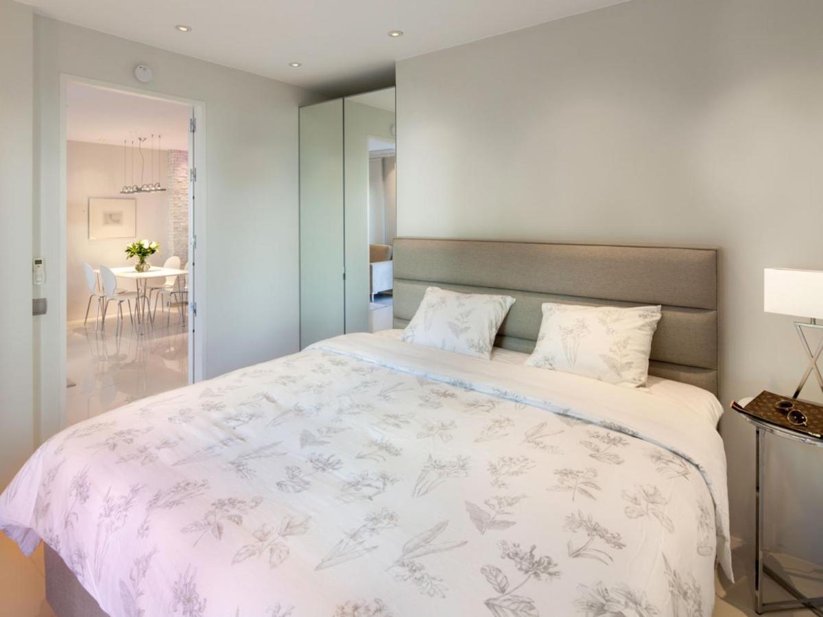Modern 1 Bedroom Apartment, With Sea Views, In Andalucia Del Mar - Puerto Banus Apartment Marbella