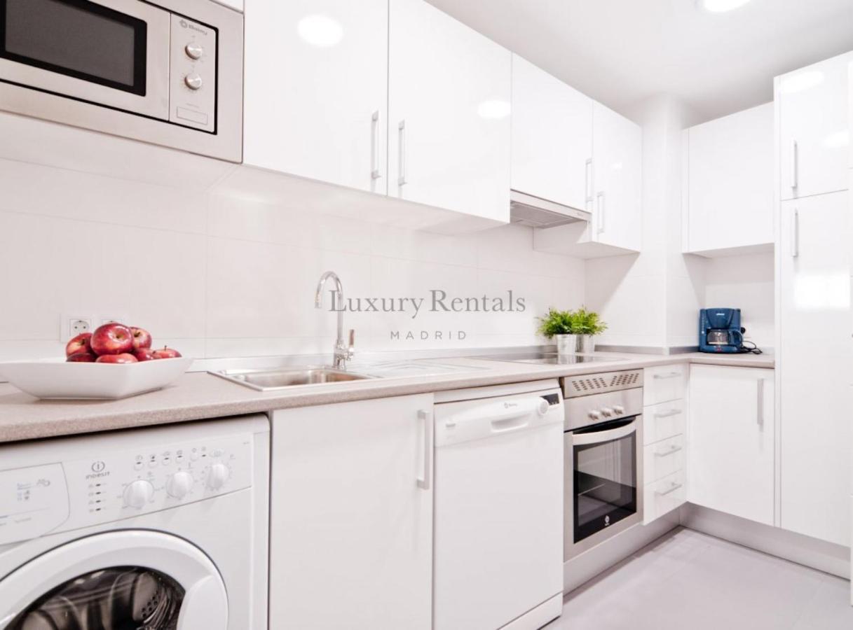 Spacious Temporary In Argueelles Close To Moncloa, Chamberi & Gran Via, Princesa V Madrid