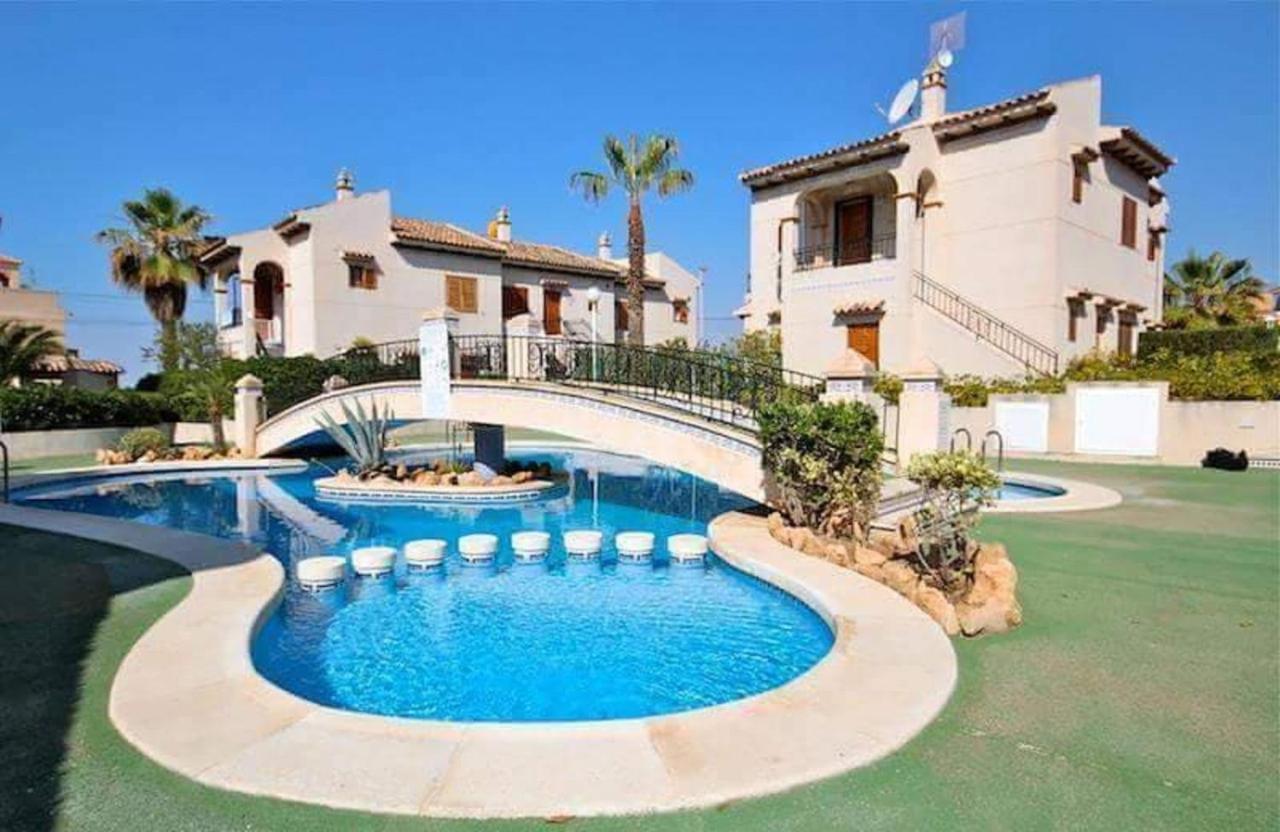 Cozy House Near La Mata Torrevieja