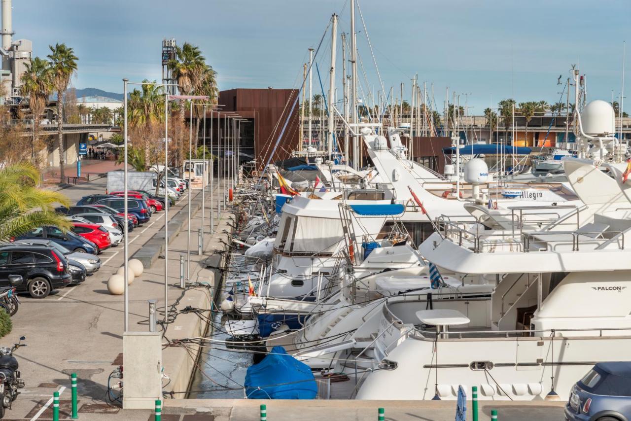 Boat Barcelona Botel