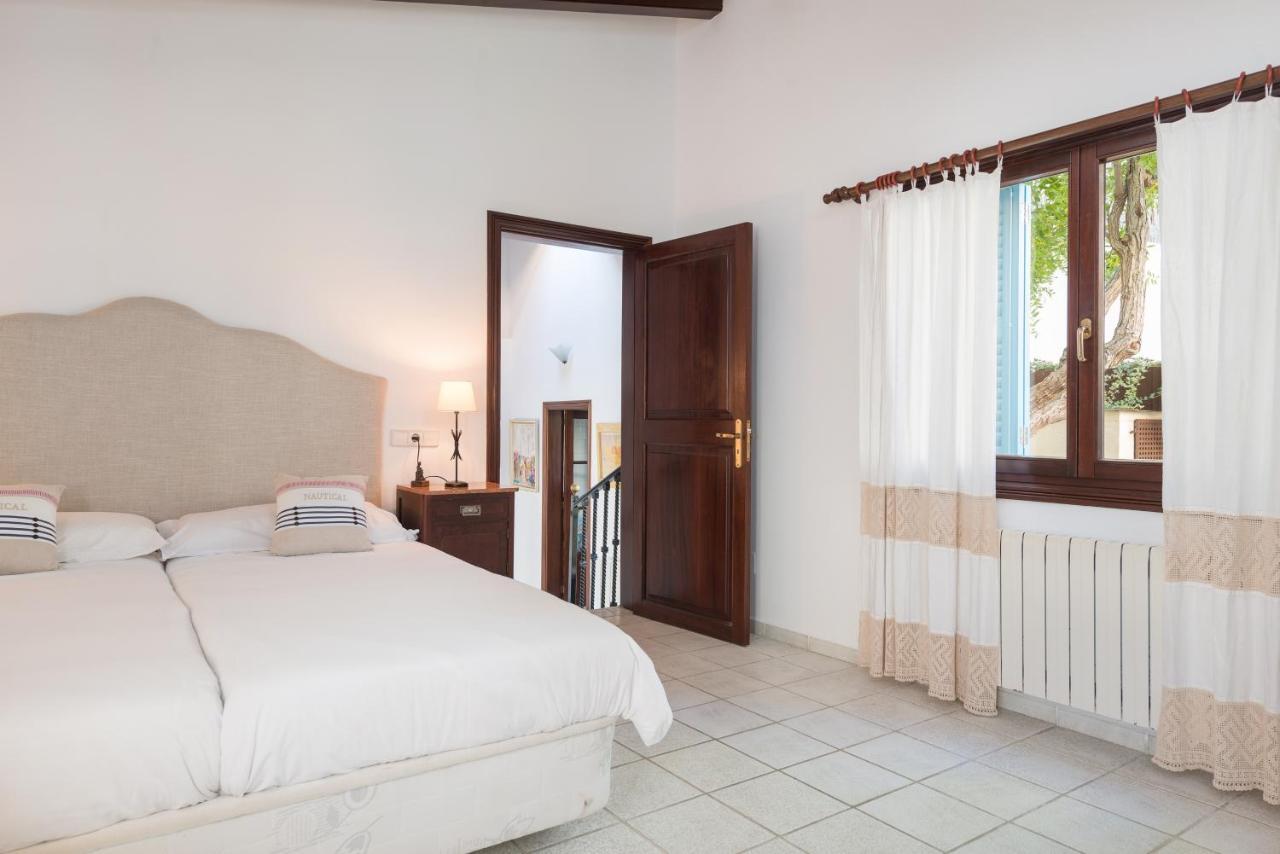 Pla Den Cosset Villa *