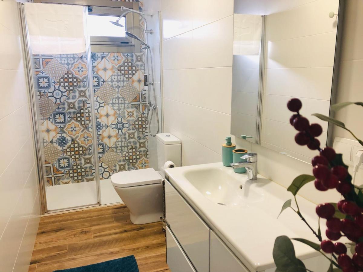 Casa Con Jardín Al Lado De Playa Hío Сasa de vacaciones *