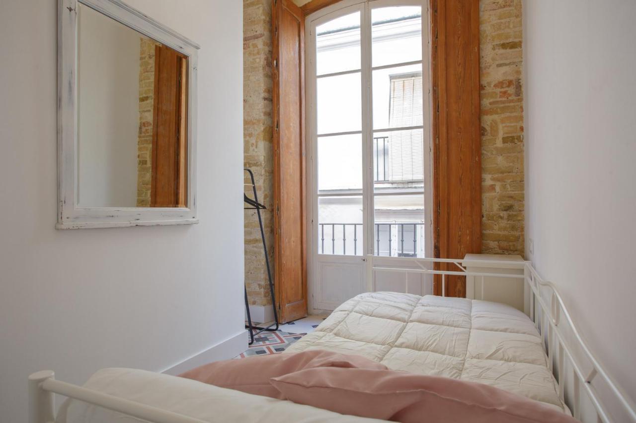 Casa Del Coleccionista By Cadiz4rentals *