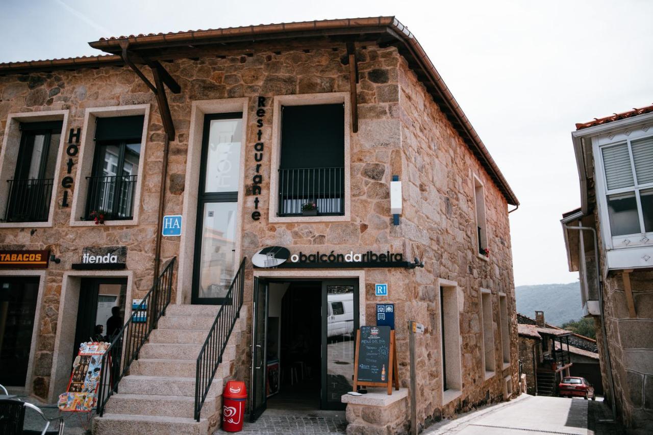 O Balcón Da Ribeira Hotel