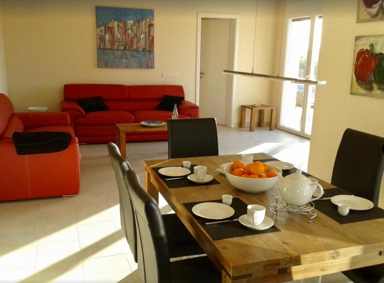 Casa Luz Solar - Schoene In Strandnaehe, Privatpool, Klimaanlage, Wifi Сasa de vacaciones *