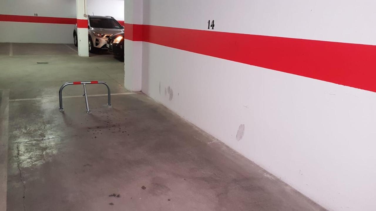 Sherryflat Paralejo 10 - Parking *