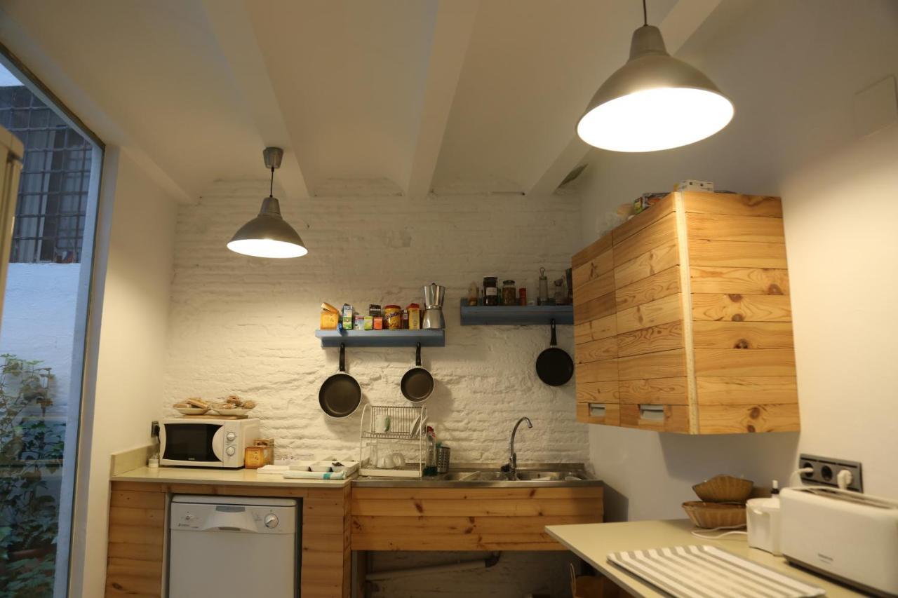 Coles Apartasuites Apartment