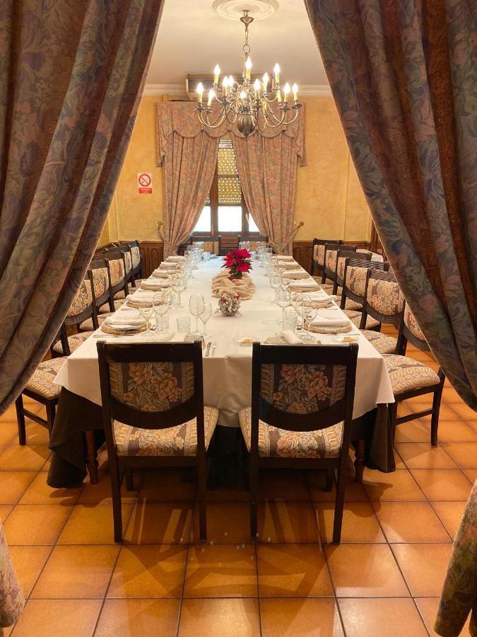 Bronces Hotel