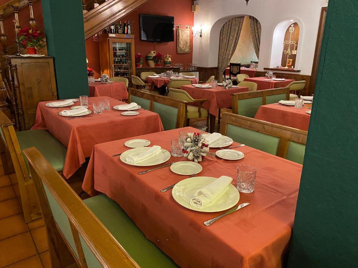 Hotel Bronces Lucena