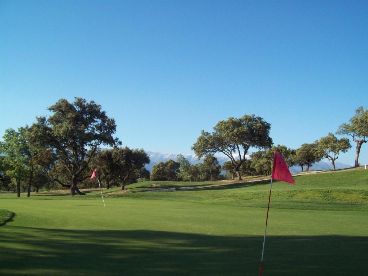 Hospedium Valles De Gredos Golf