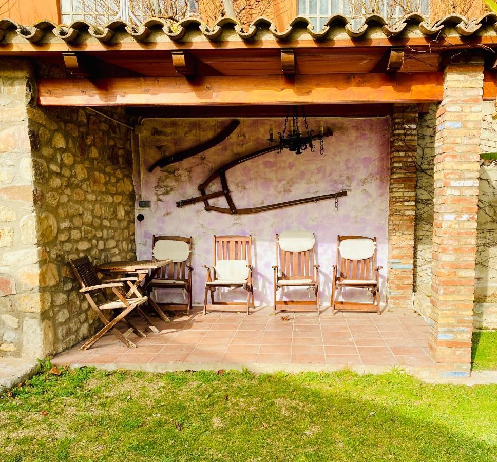 Masia Pau Prat * Llica d'Amunt