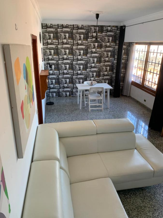 Holiday home Yumbo House 1