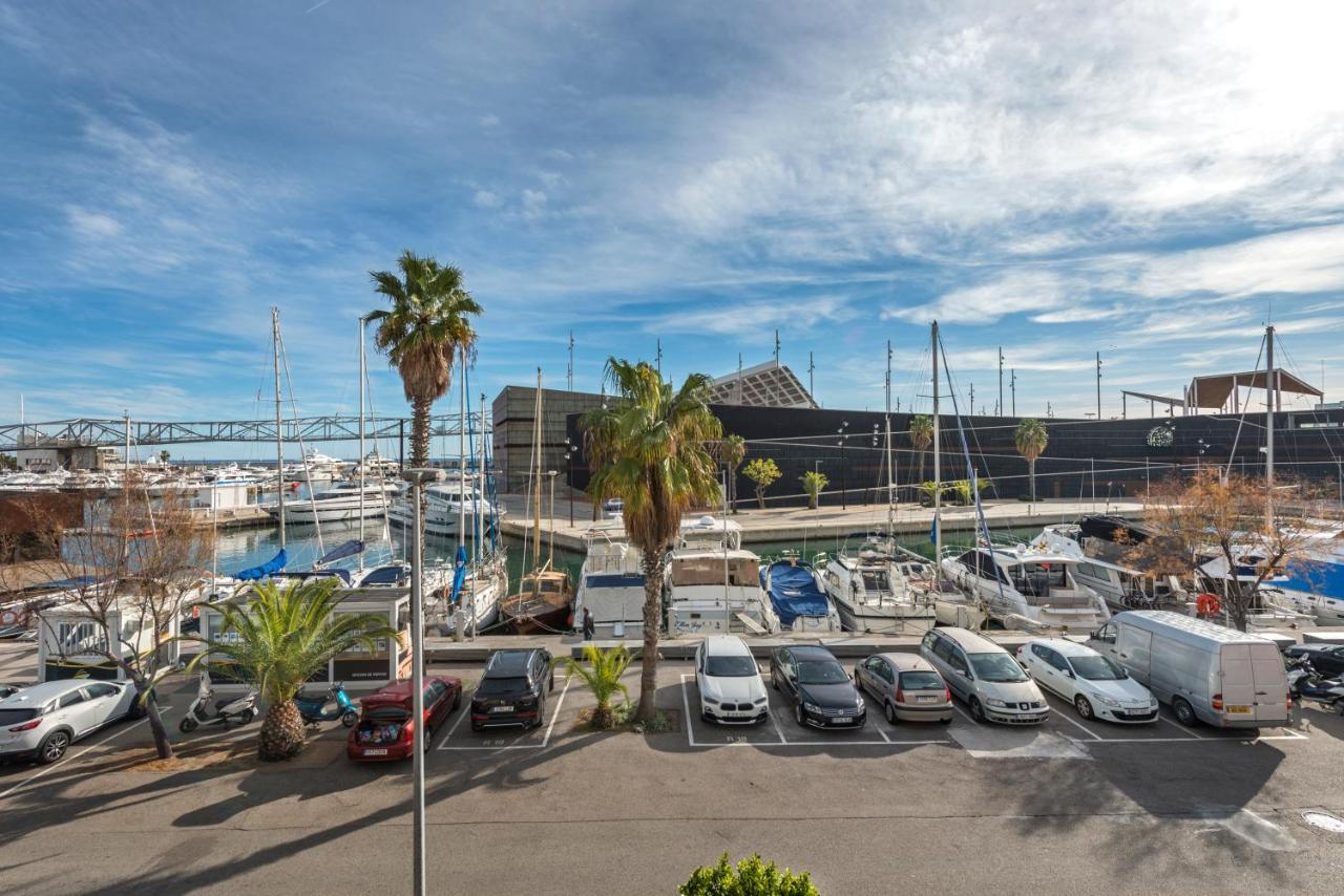 Botel Boat Barcelona