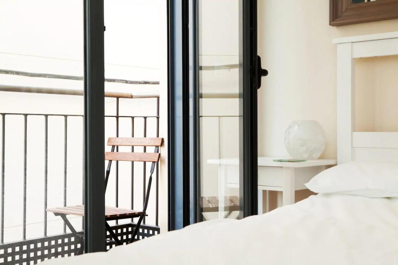 Alc - Modern 2 Bed In Historic Centre Apartment *